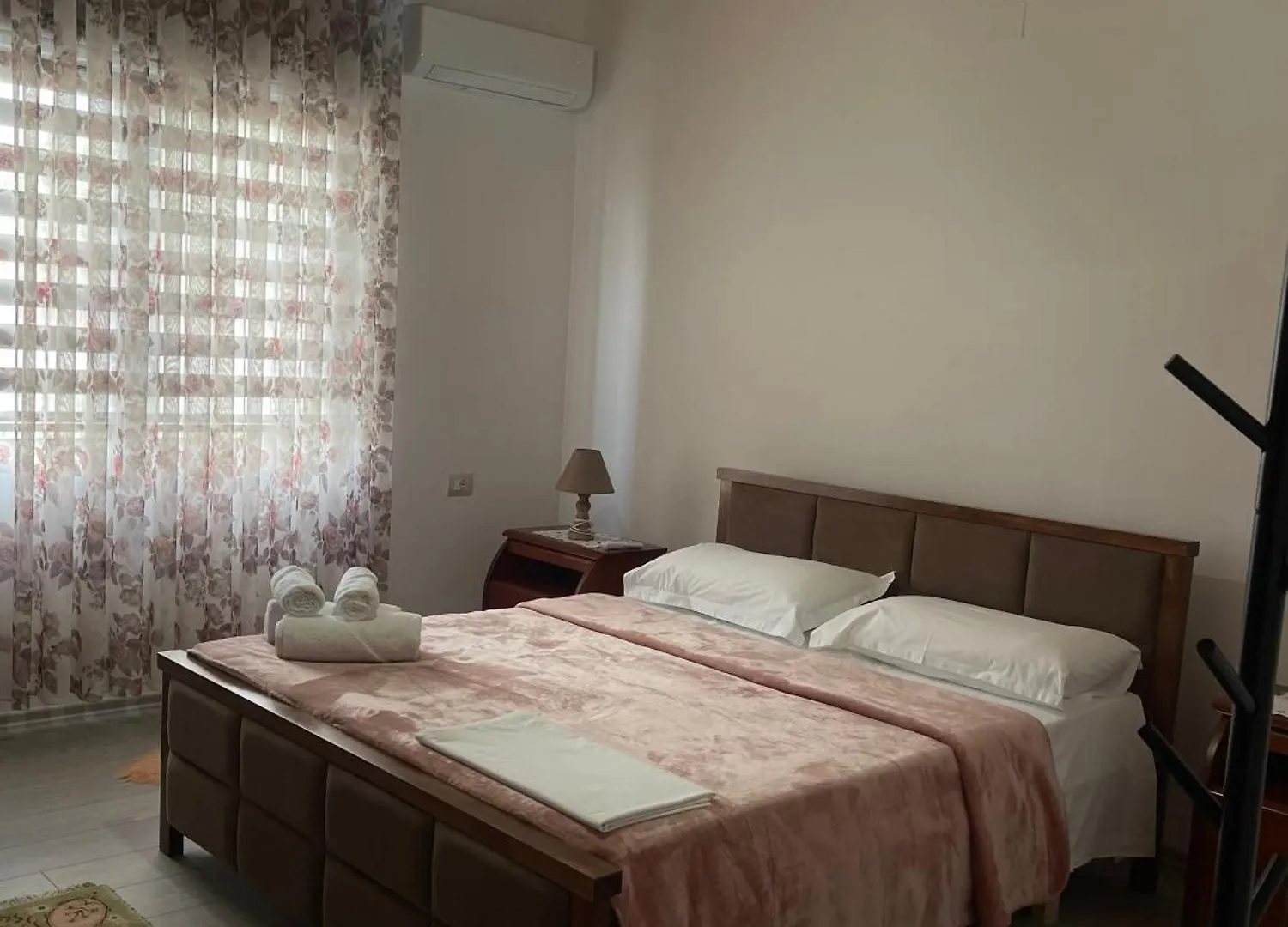 Georgemishel Guest House Berat